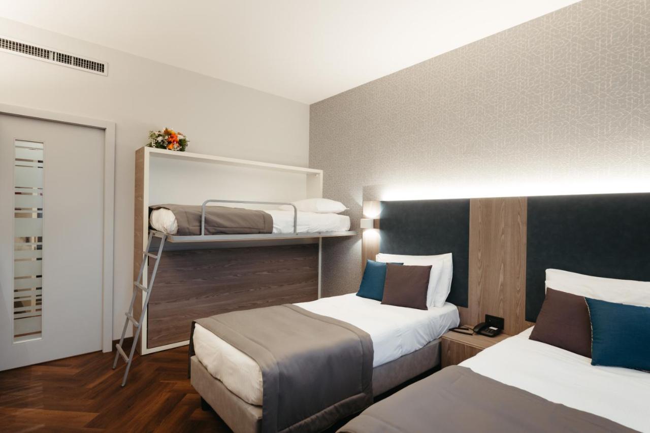 Hotel Motel Prestige Grugliasco Esterno foto